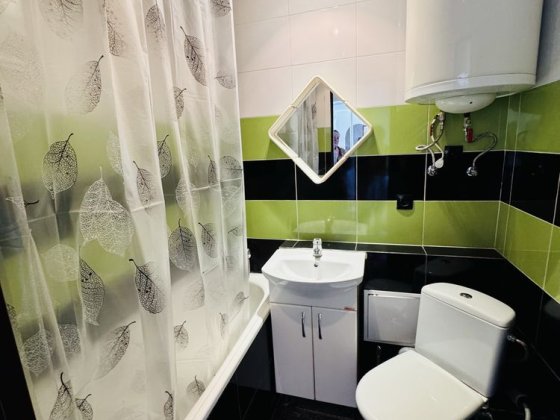 Продаж квартири з балконом Ровно