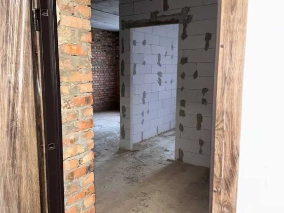 ;) Простора 1К новобудома з панорамними вікнами | газове опалення Ровно