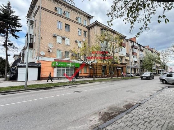 ПРОДАЖ. ЦЕНТР МІСТА, Юліана Матвійчука 22. Полтава