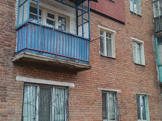 Продам квартиру двух комнатная в центре смычки Кривий Ріг