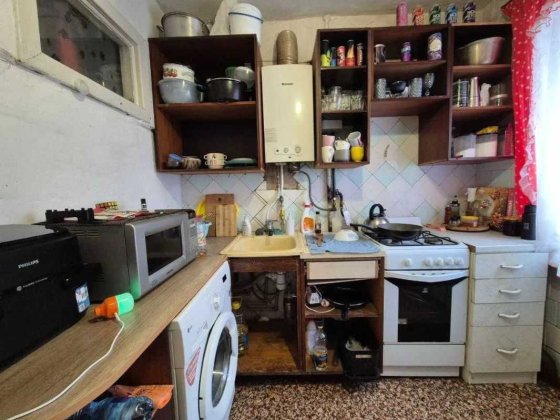 Двокімнатна квартира. Поруч зупинка кільцевого. Полтава