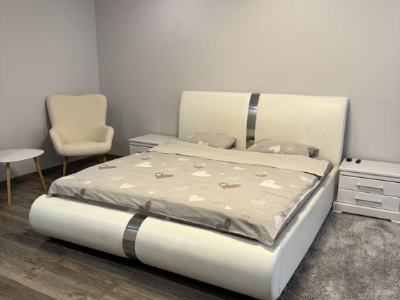 Продам квартиру в районі автовокзалу Ровно