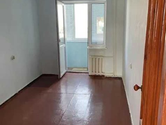 Трикімнатна квартира в центрі міста ! Полтава