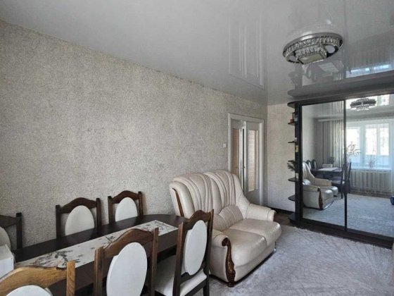 3-кімнатна квартира в цегляному будинку. без комісії для покупця! Рівне