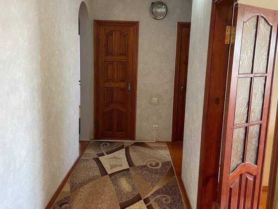 % Продаж 4-кімнатної квартири з ремонтом, район Автовокзал, з гаражем % Ровно