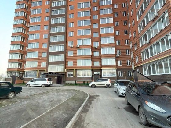 Однокімнатна квартира, новобудова в зданому будинку площа 41.2 кв м, вул Біліченко 41-А, ЖК "Петровс Полтава