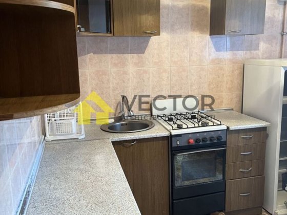 Продаж 3-кімнатної квартири з меблями 78кв.м. ТОРГ Полтава