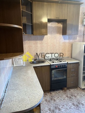 Продаж 3-кімнатної квартири з меблями 78кв.м. ТОРГ - фото 1