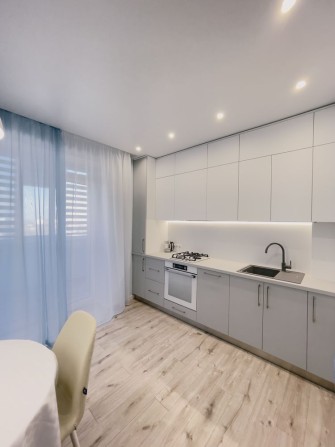 Продаж однокімнатної квартири в Стограді! - фото 1