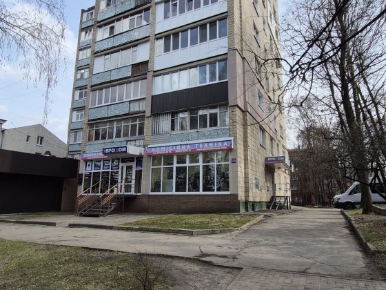 Продаж двокімнатної квартири по вул.Петропавлівська Суми