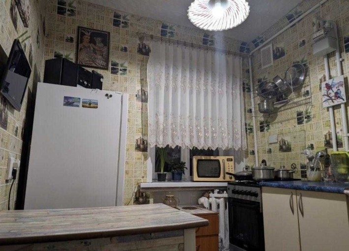 У продажу однокімнатна квартира по вул. Решетилівська - фото 1