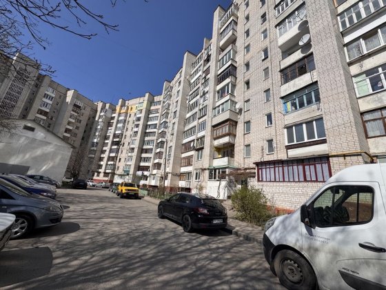 1-о кімнатна кіартира в цегляному будинку