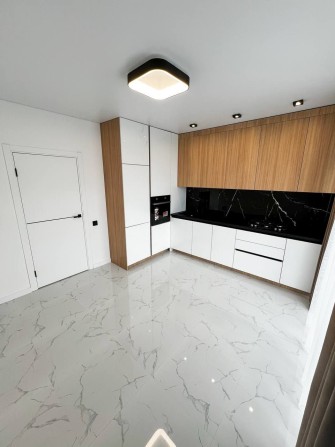 Продаж 2 кімнатної квартири - фото 1