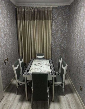 У продажу трикімнатна квартира - фото 1