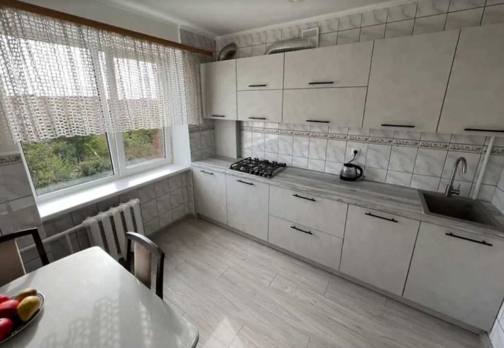 +КЛАСИКА ДЛЯ КОМФОРТНОГО ЖИТТЯ | 3-КІМНАТНА КВАРТИРА В РІВНОМУ - фото 1