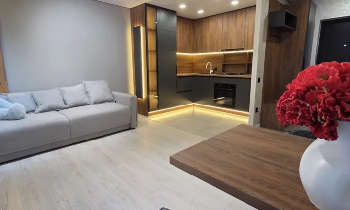 Продаж 2к квартири 59 кв. м на вул. Смакули - фото 1