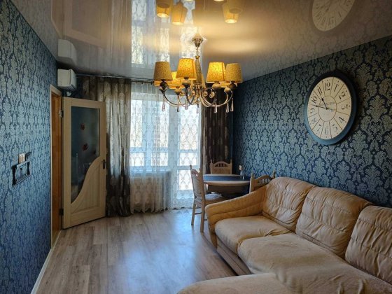 Продажа 2х ком.кв.по ул.Лавренева автономка ремонт мебель техника Херсон