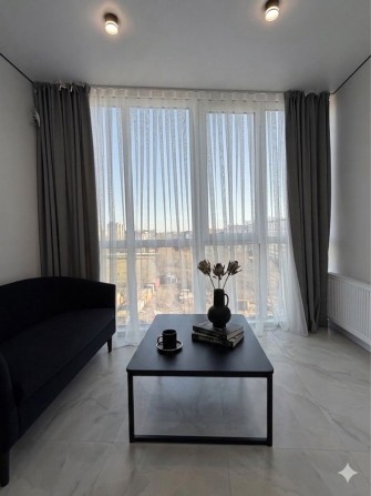 Продаж! 2-км НОВОБУДОВА з свіжим РЕМОНТОМ - фото 1