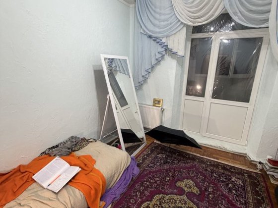 Продам 2-кімн сталінку недалеко від Центру Чернівці