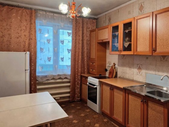 Продам 3х ком.кв. по ул.Покрышева 65 м.кв 5 этаж. Херсон