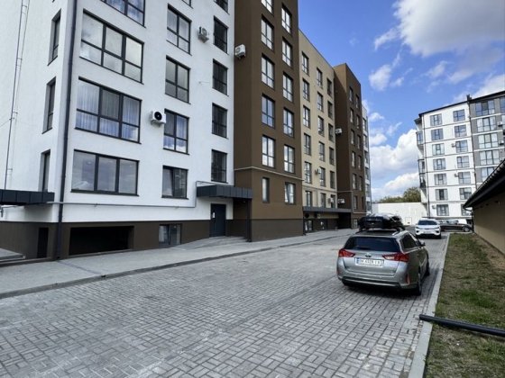 Продаж кваритири у топ локації ! Ровно