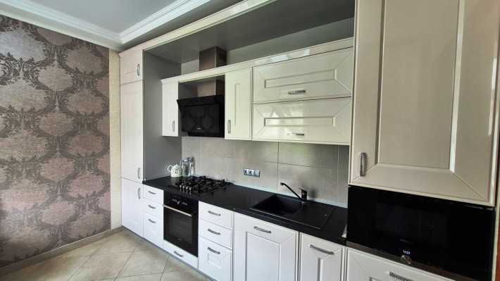 3кімн квартира з А/О і  євроремонтом в серці Сум, вул. Соборна - фото 1