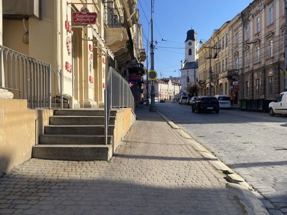 Продаж 3 кімнатной кв Головна (Центр) Черновцы