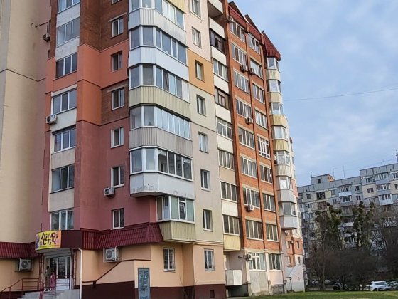 Продам 3ком новострой Полтава