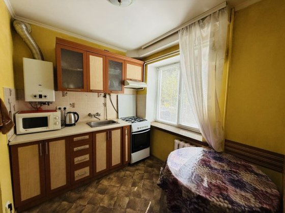 Продаж 2-кімнатної квартири ( підходить під державні програми) Ровно