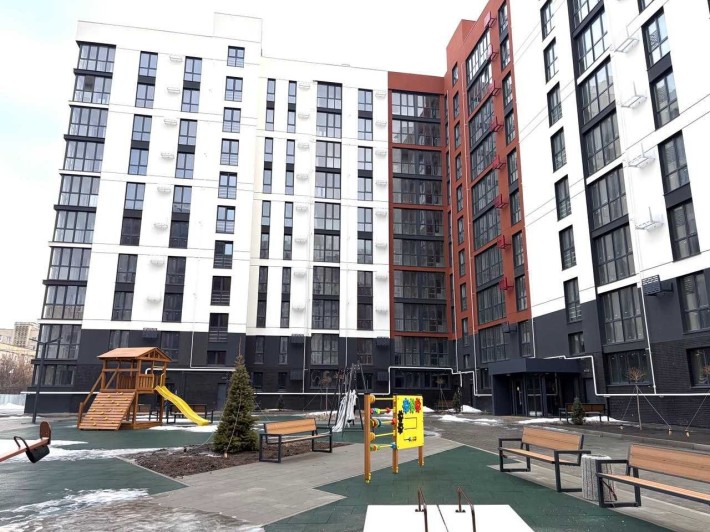 Продам 1 км квартиру в новобудові з автономним газовим опаленням - фото 1