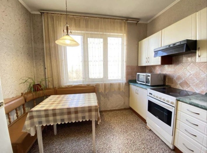 Продам 3 кімнатну квартиру - фото 1