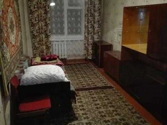 У продажу двокімнатна квартира пр. Ломаний Полтава