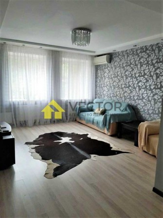 Трикімнатна в цегляній новобудові. Інд. опалення! Меблі+Техніка - фото 1