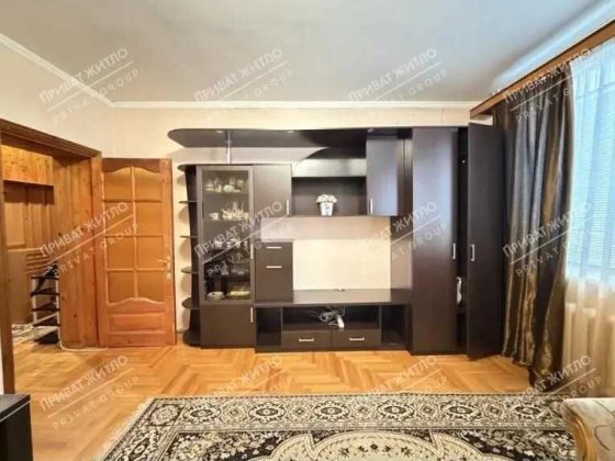 Продаж двокімнатної квартири на Подолі в гарному стані Полтава