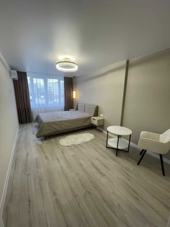 Продаж 1 км квартири на Білогірській з ремонтом у новобудові - фото 1