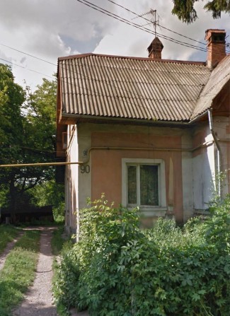 • Продаж квартири в зручному районі - фото 1