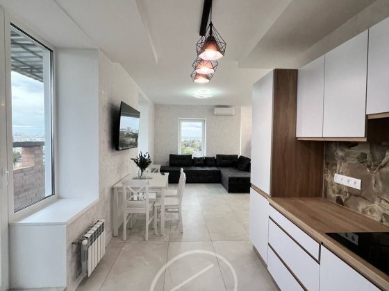 Новобудова в ЦЕНТРІ