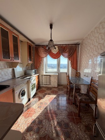 Продаж 3-кімнатної квартири з ремонтом в районі Північний! - фото 1