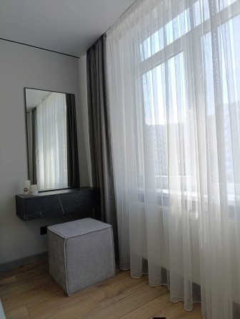 Продам квартиру з 2 роздільними кімнатами з ремонтом - фото 1
