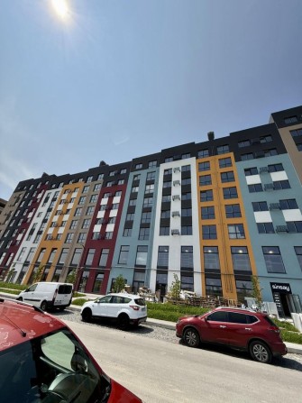 Продам 3 кімнатна квартира на Щасливому - фото 1