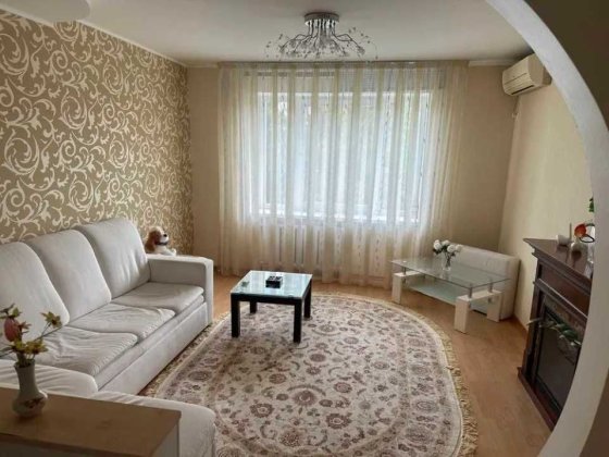 Затишна двокімнатна квартира з ремонтом 3 поверх Полтава