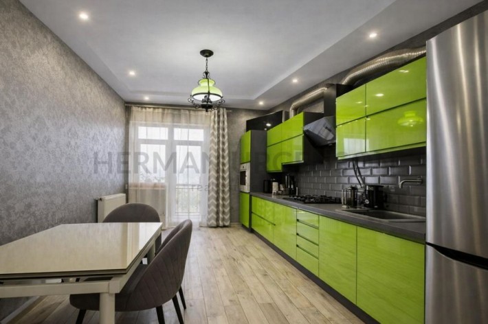 Продаж 2к квартири 61 м.кв / вул. Тлехаса, Новий район - фото 1