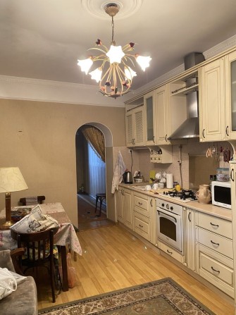 Продається 3 кімнатна квартира в будинку - фото 1
