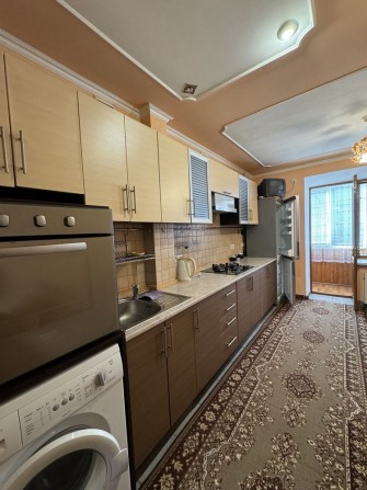 Продаж 3кім квартири з ремонтом! - фото 1