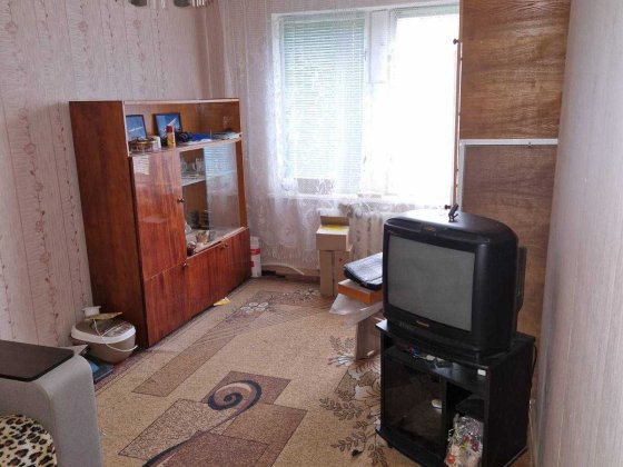 ПРОДАЄТЬСЯ 1 к квартира 1/5 не кутова, авіамістечко, від власника Полтава