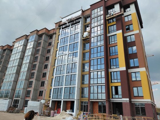 Продаж 2к квартири 63.5 кв. м на вул. Микулинецька Тернополь