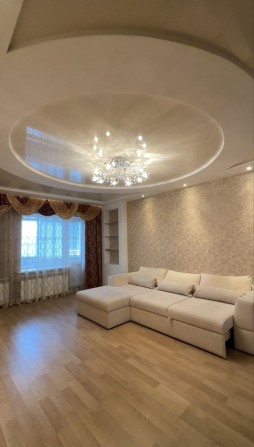 3 новобудова, середній поверх, центр міста - фото 1