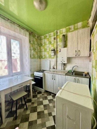 Центр. У продажу 2-х кімнатна квартира - фото 1