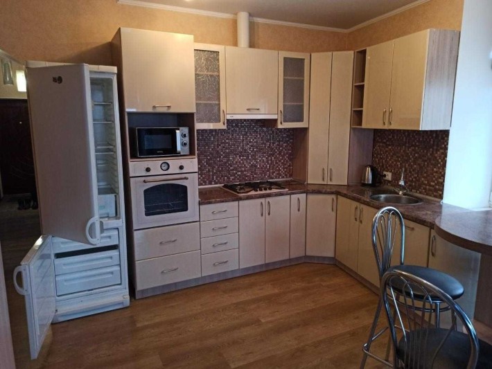 2кімнатна квартира в серці міста! - фото 1