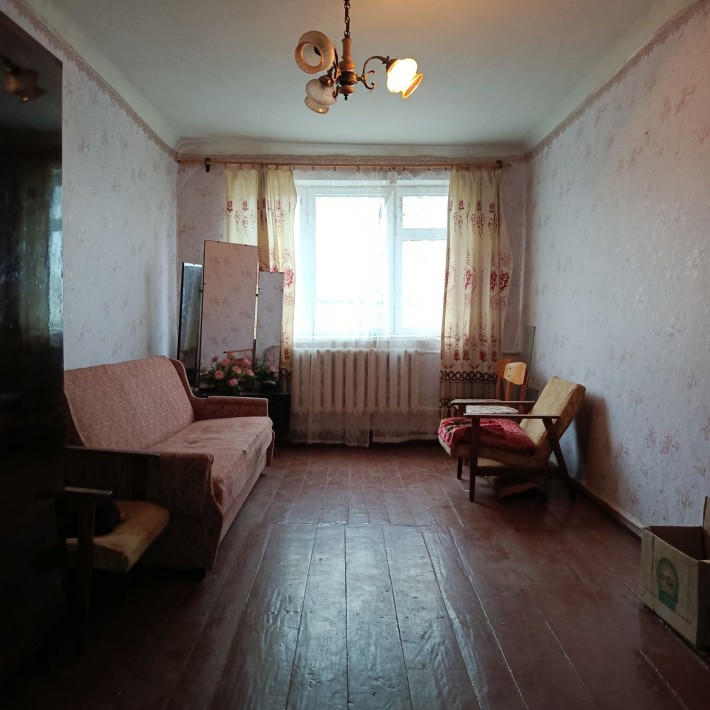 Продаж 2-к квартири. Сади. - фото 1